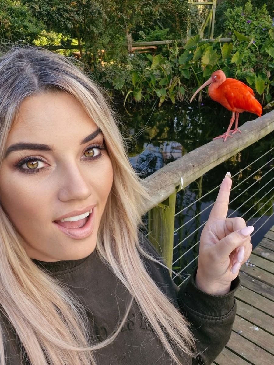 Die Kampvuur Blondie - Bianca, camping content creator and Kampi partner